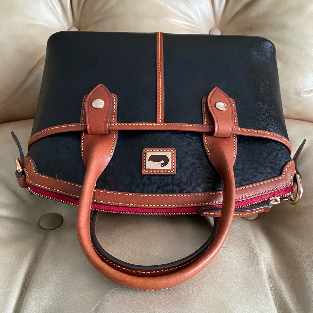 LKNW Dooney & Bourke Leather Satchel Top Handle Strap Front Pocket - Picture 4 of 15